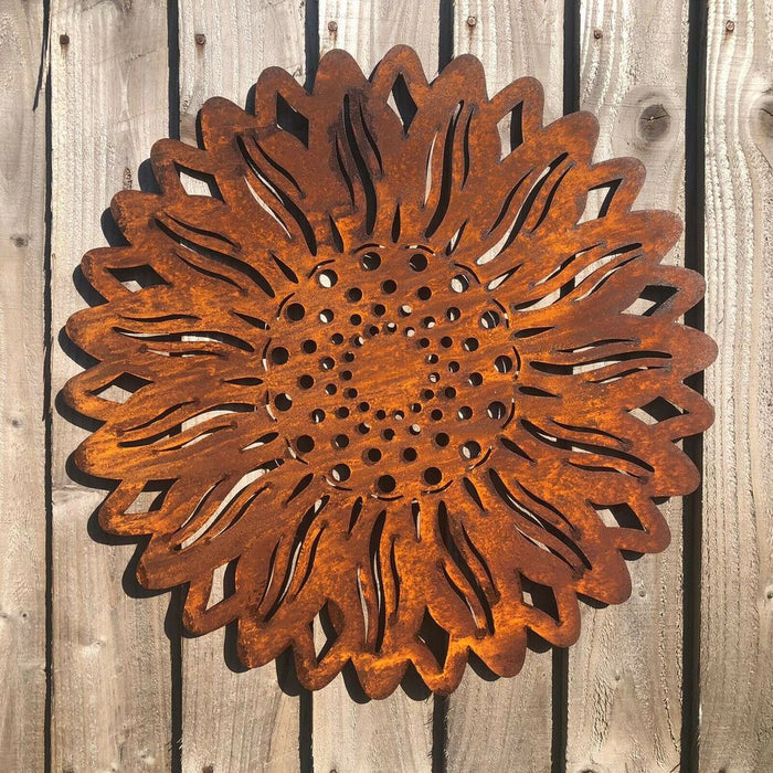 Premium Rustic Sunflower Garden Wall Ornament - High-Quality Decorative Sign with Fence Feature