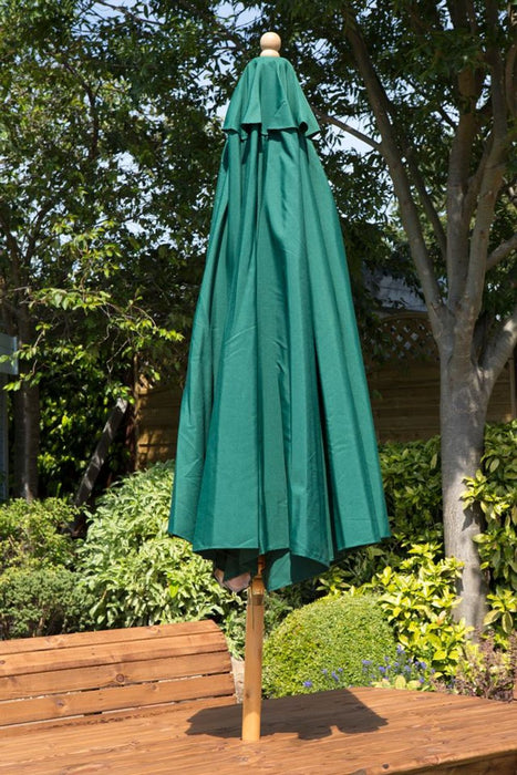 Premium Waterproof Green Parasol - Reinforced Tips, 2.7m Diameter