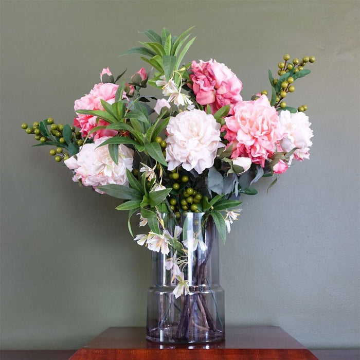 26cm Grey Smoke Glass Vase: Versatile & Elegant Décor Accessory for Real & Artificial Flowers