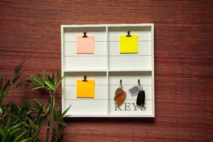 Rustic Wall Key Holder with Photo Frame and Memo Clips