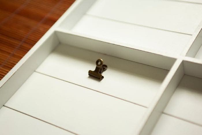 Rustic Wall Key Holder with Photo Frame and Memo Clips
