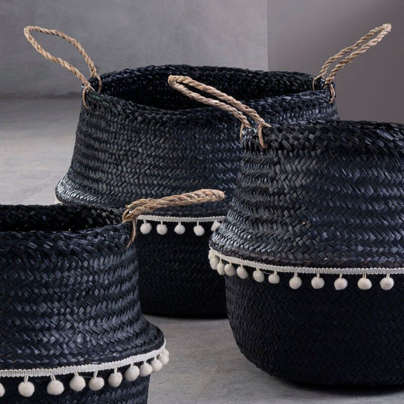 Small Black | Solas